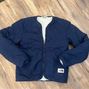 Girls the north face TNF outdoor sherpa fleece lined quilted bomber jacket sz M